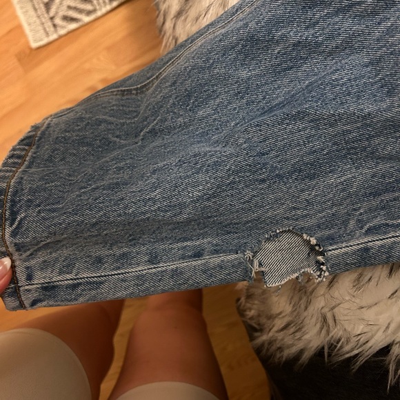 alexanderwang.t
Logo Mid-Rise Straight Leg Jeans - Picture 7 of 8